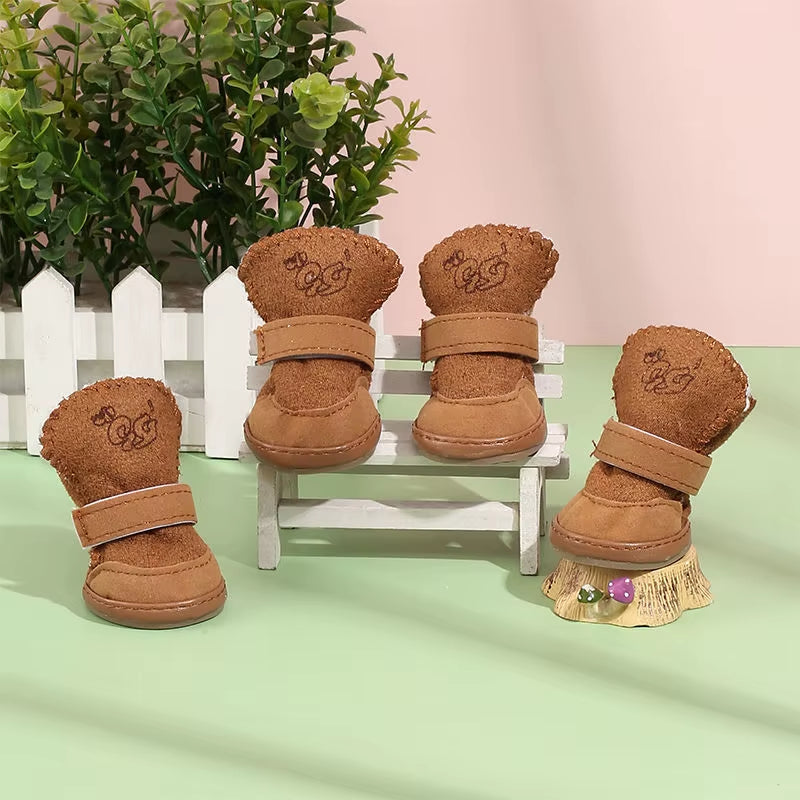 Soft Plush Winter Dog Boots – Washable Non-Slip Pet Snow Shoes for Small Dogs & Cats (Set of 4)